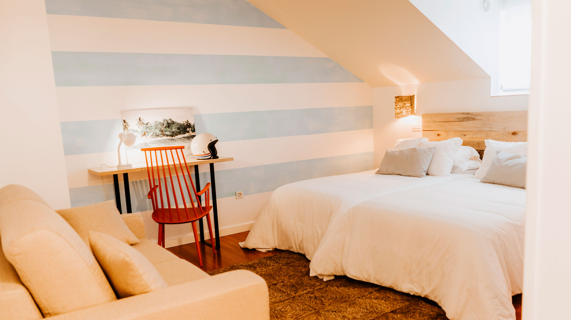 habitación hotel mar azul y suf en cantabria
